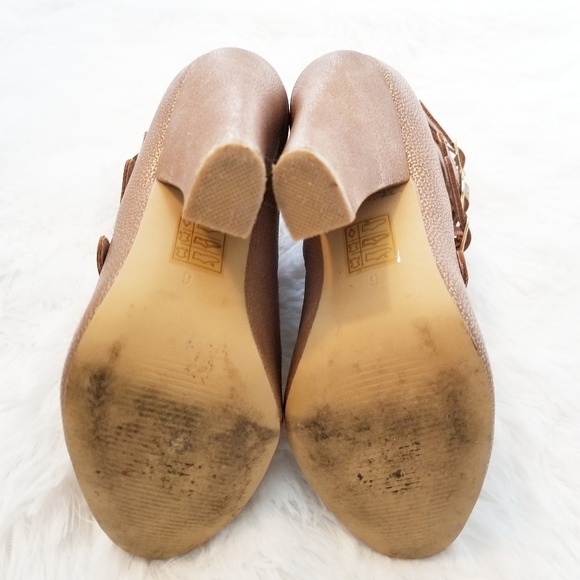 Miss Albright Specialty Booties - Picture 5 of 8